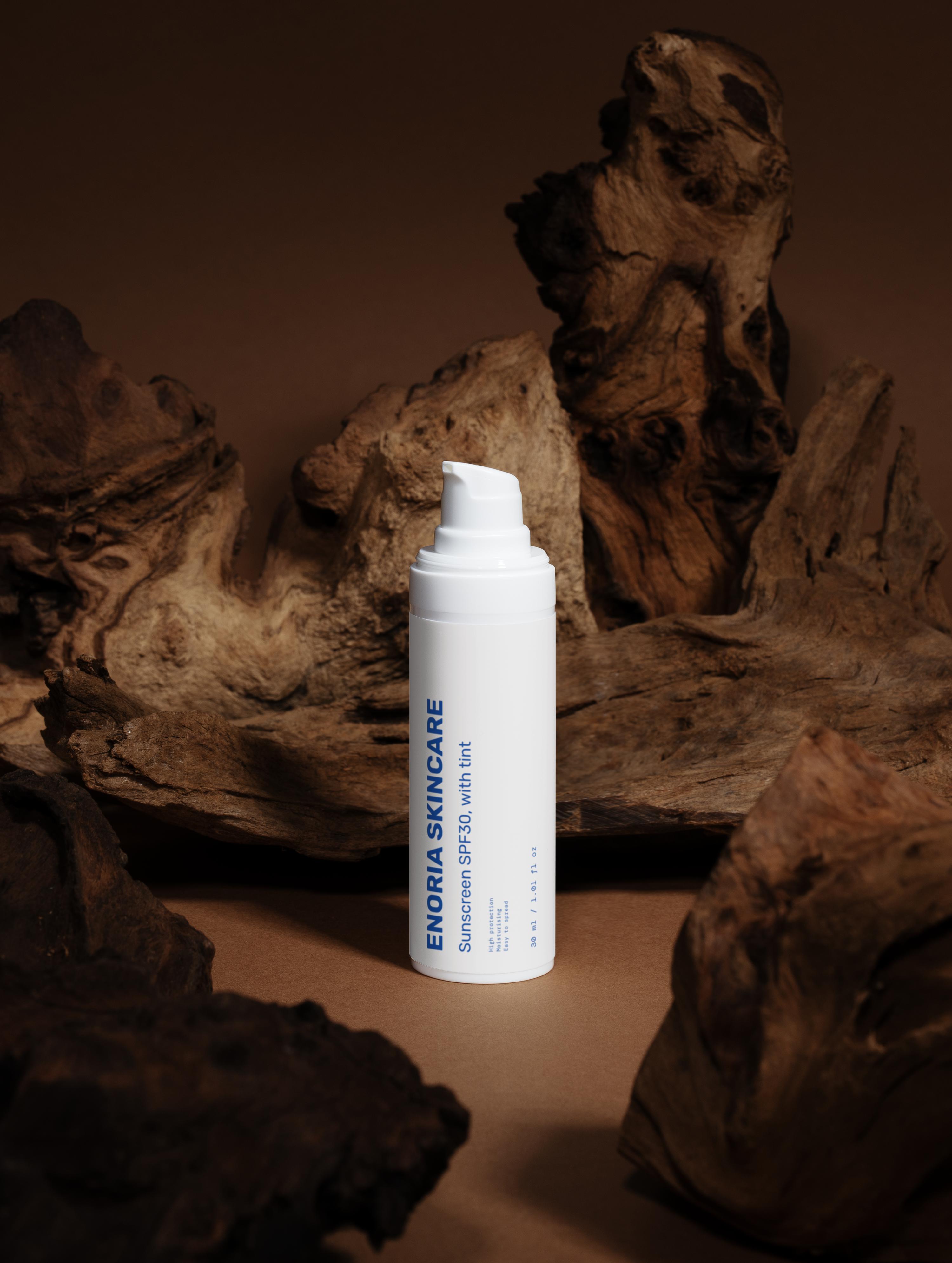 Sunscreen SPF30, with tint